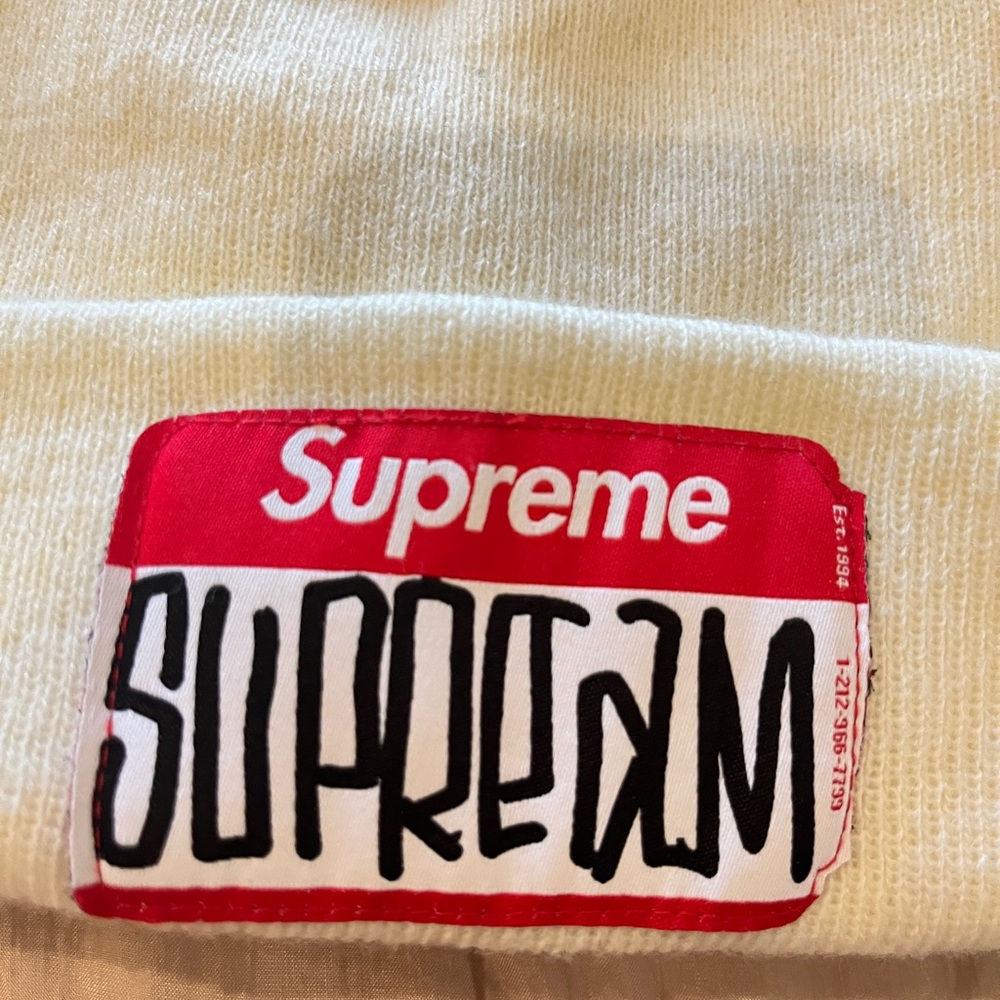 Supreme hat - Picture 5 of 5